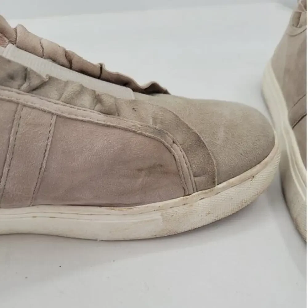 Kate Spade Lance Gray Suede Leather Ruffles Coquette Slip On Sneakers Shoes‎